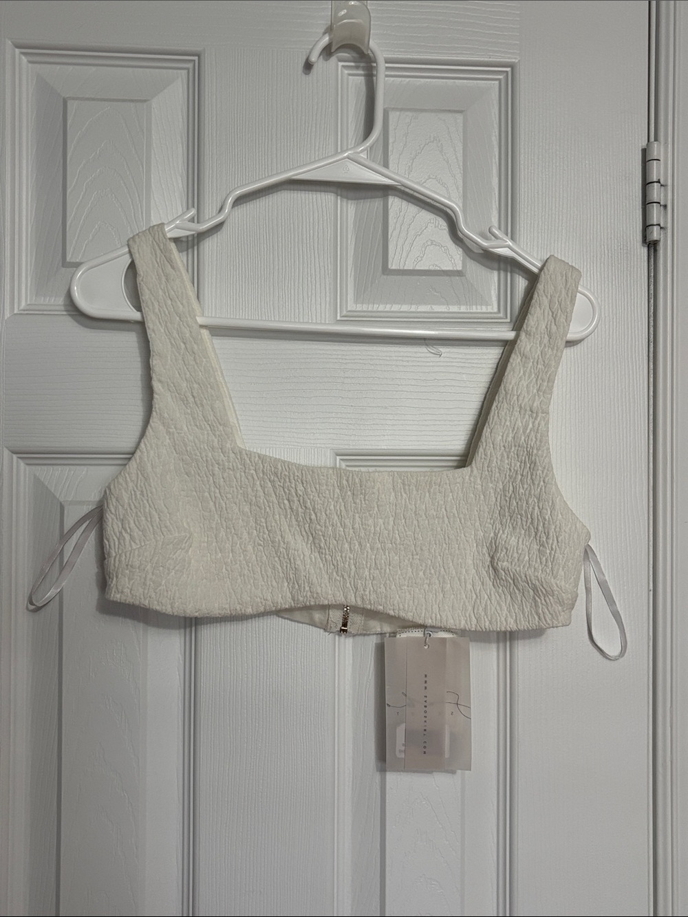 Sabo Skirt White Textured Allura Crop Top in XS BNWT